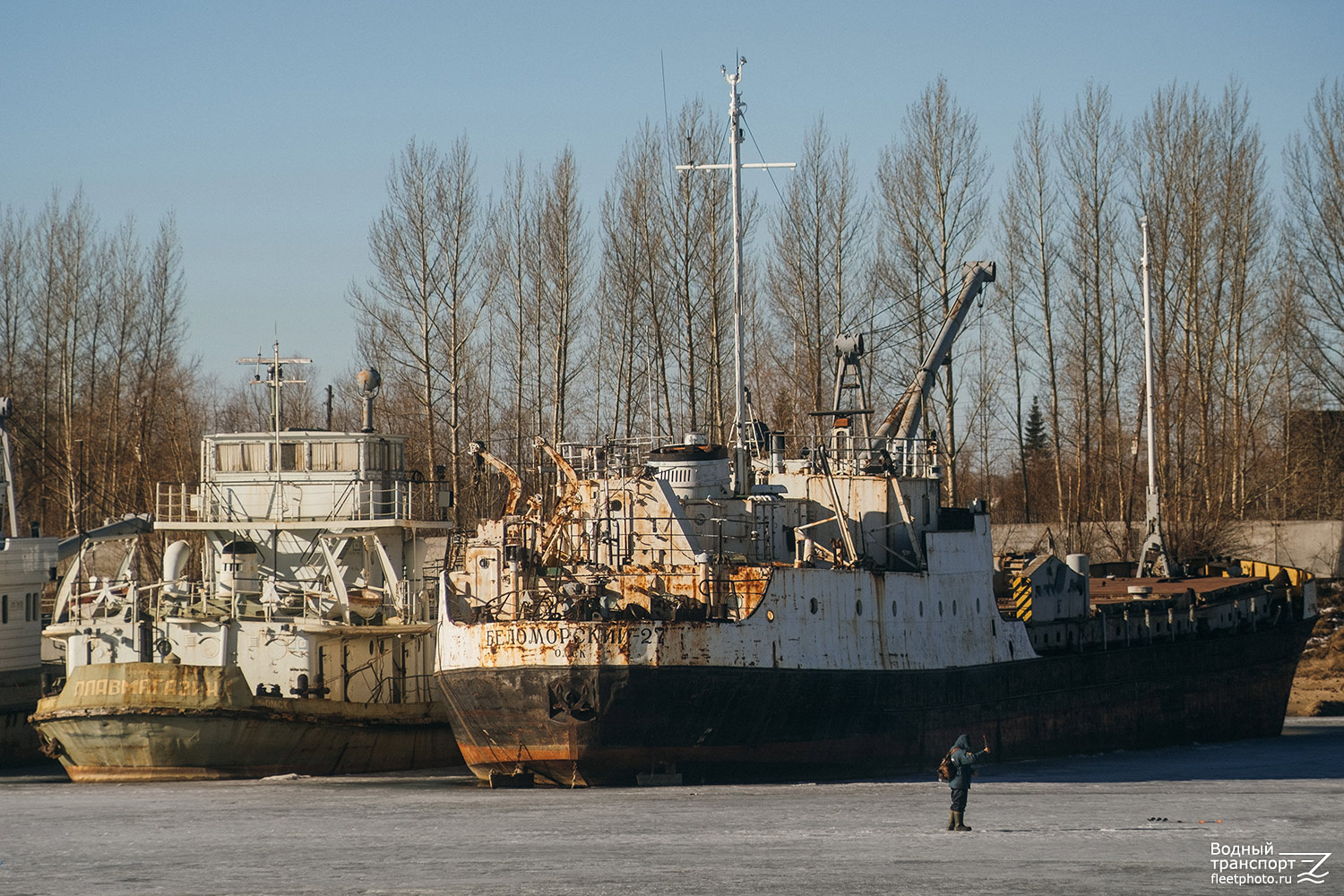 Плавмагазин-1, Беломорский-27