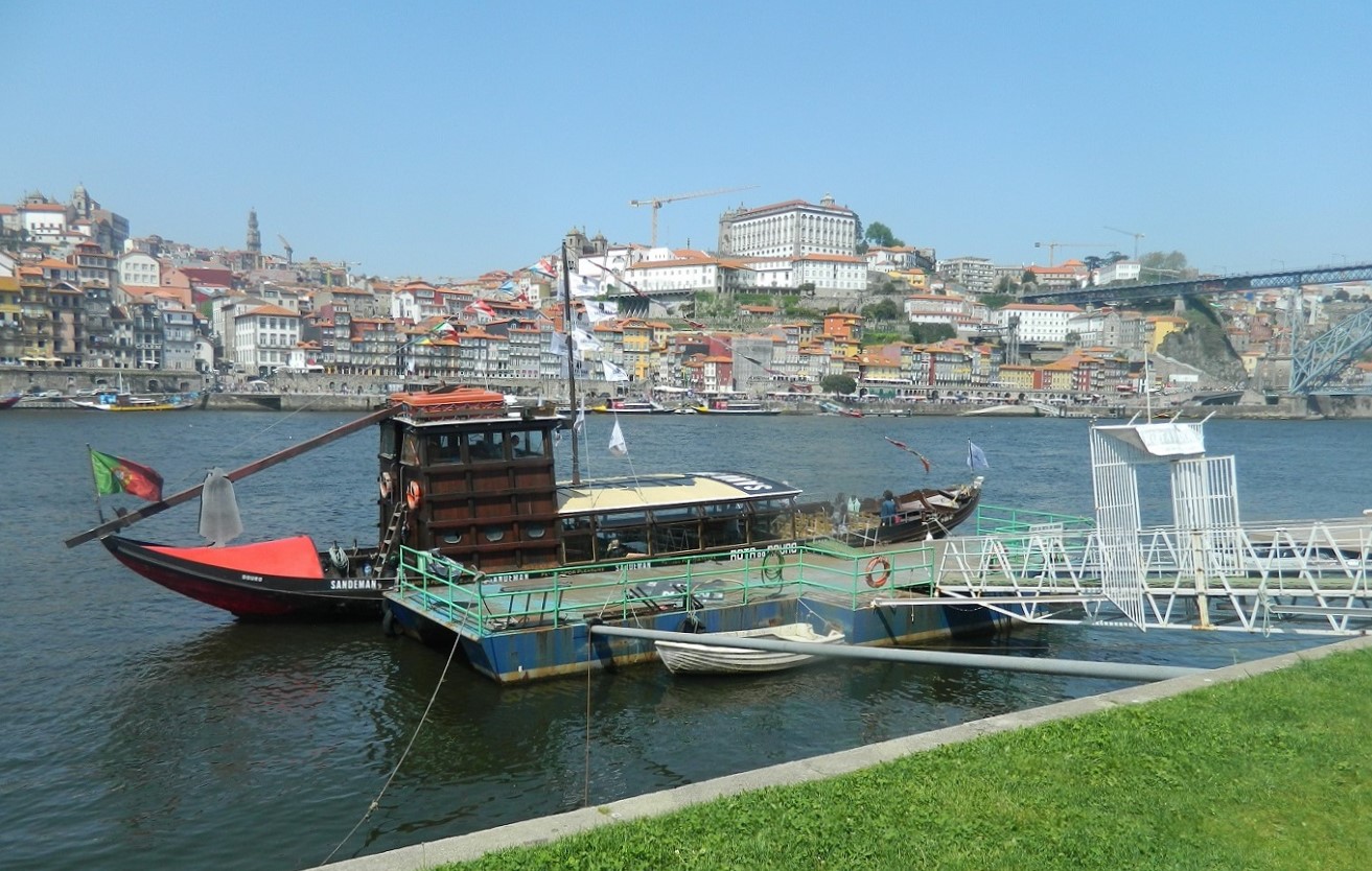 Sandeman, Cais Da Rota Do Douro