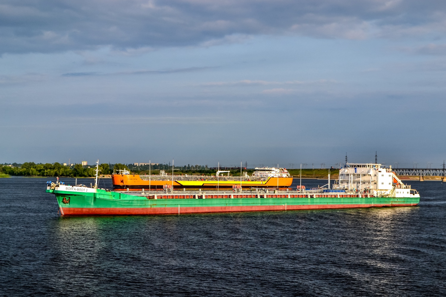Волга-Флот 2, Пенелопа
