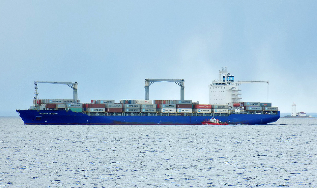 Maersk Niteroi, Лоцман-9
