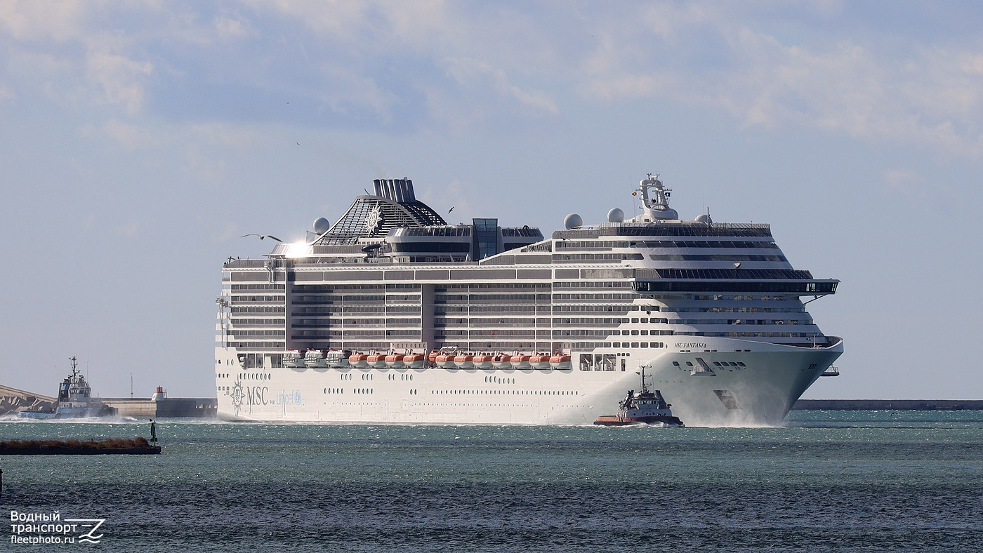 Cala Sequer, MSC Fantasia, Willy T