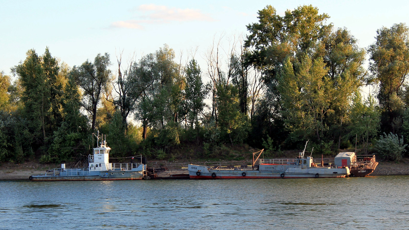 581, Ника
