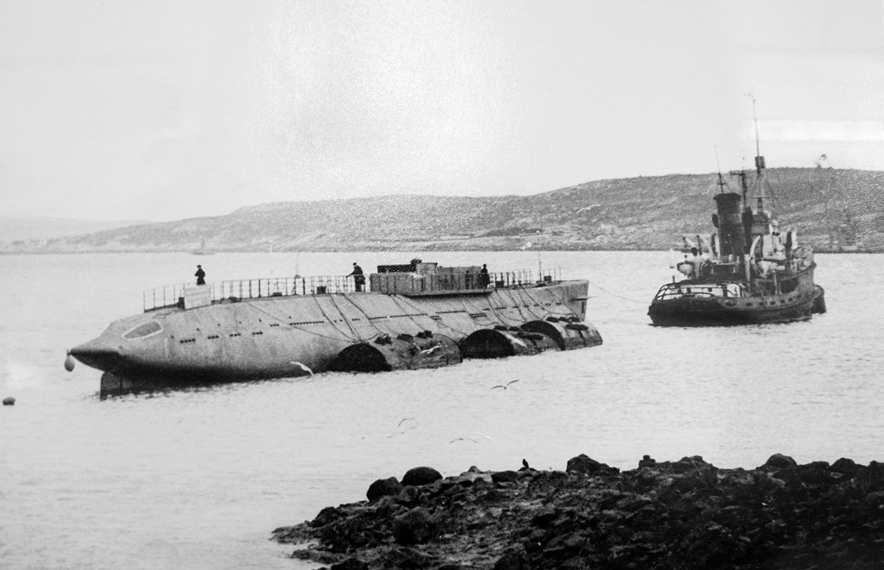 УТС-5. Unidentified ships, Книги, фотоальбомы и периодические издания