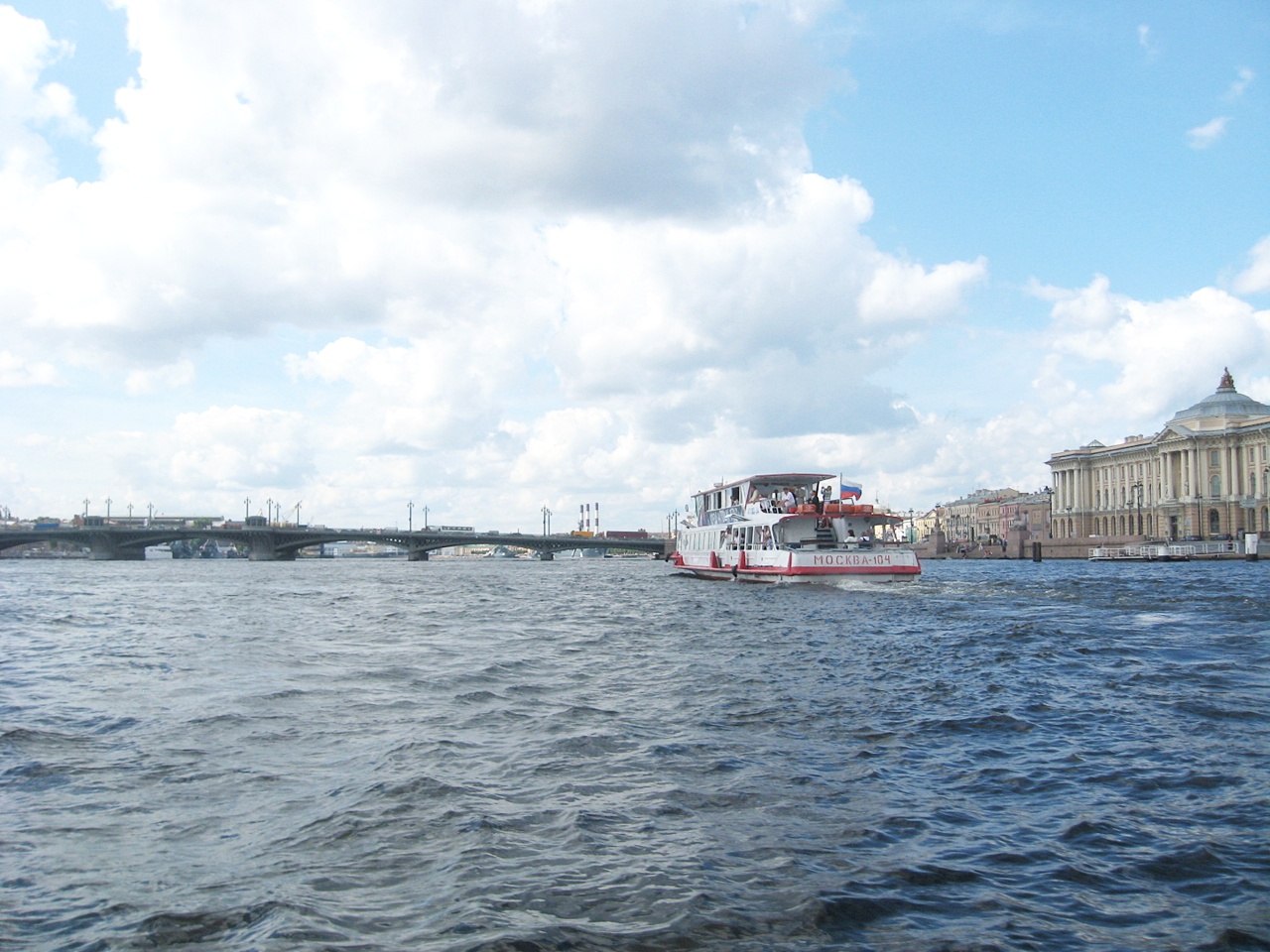 Москва-104