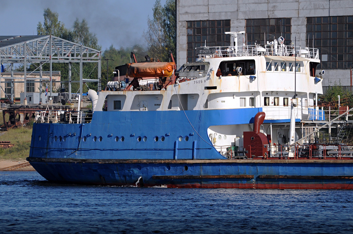Волгонефть-33. Vessel superstructures