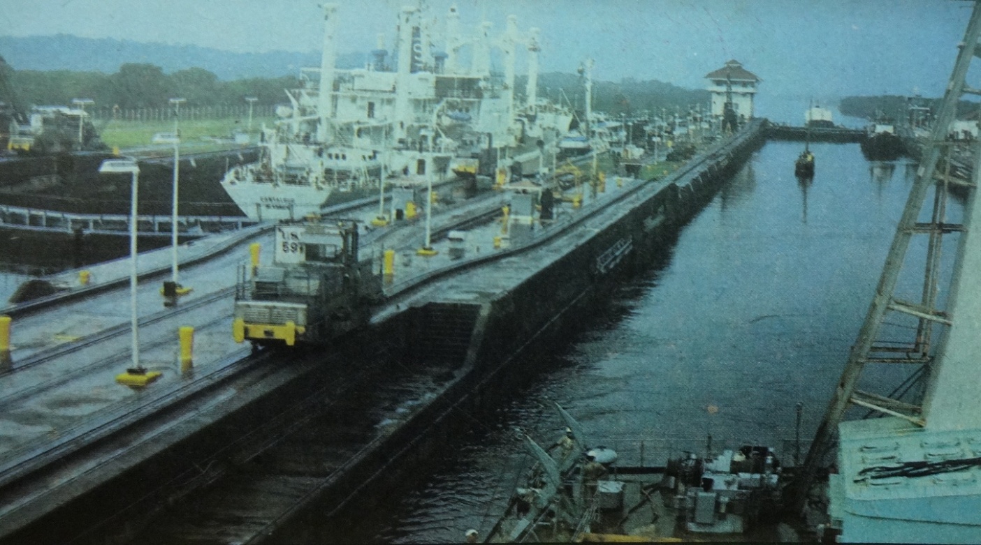 Unidentified ships, Книги, фотоальбомы и периодические издания, Panama