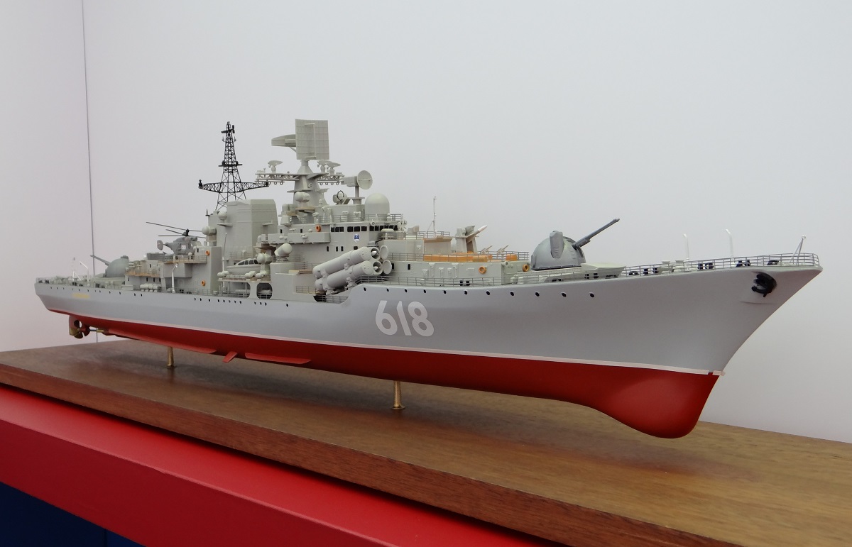 Современный. Модели боевых кораблей