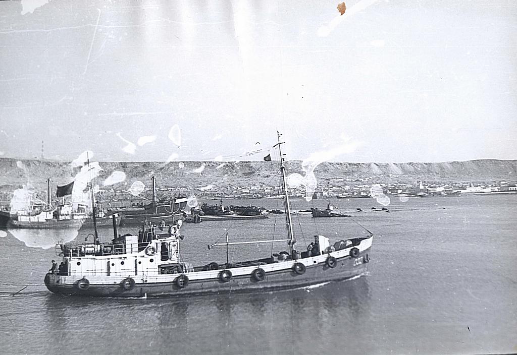 №032