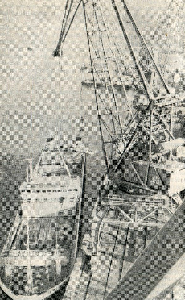Unidentified ships, Книги, фотоальбомы и периодические издания