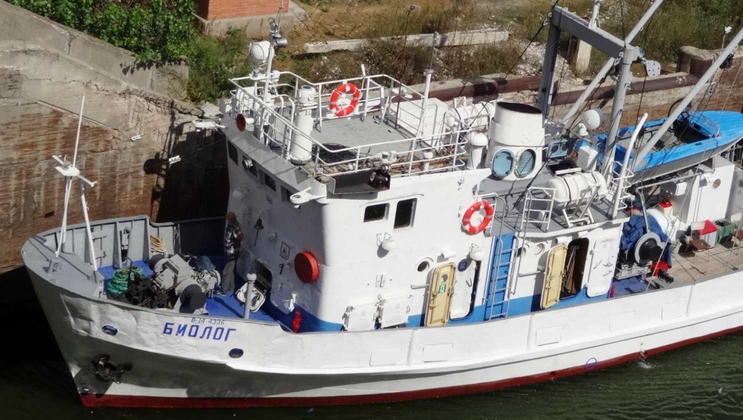 Биолог. Vessel superstructures