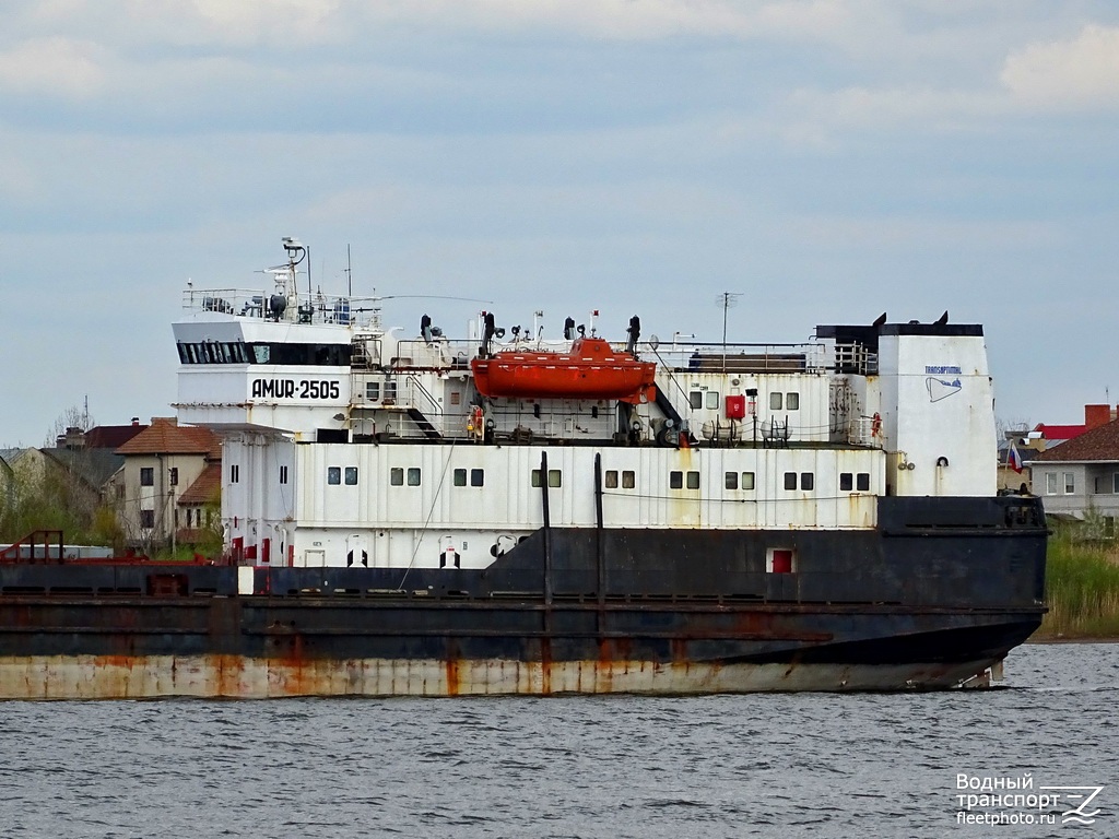 Амур-2505. Надстройки