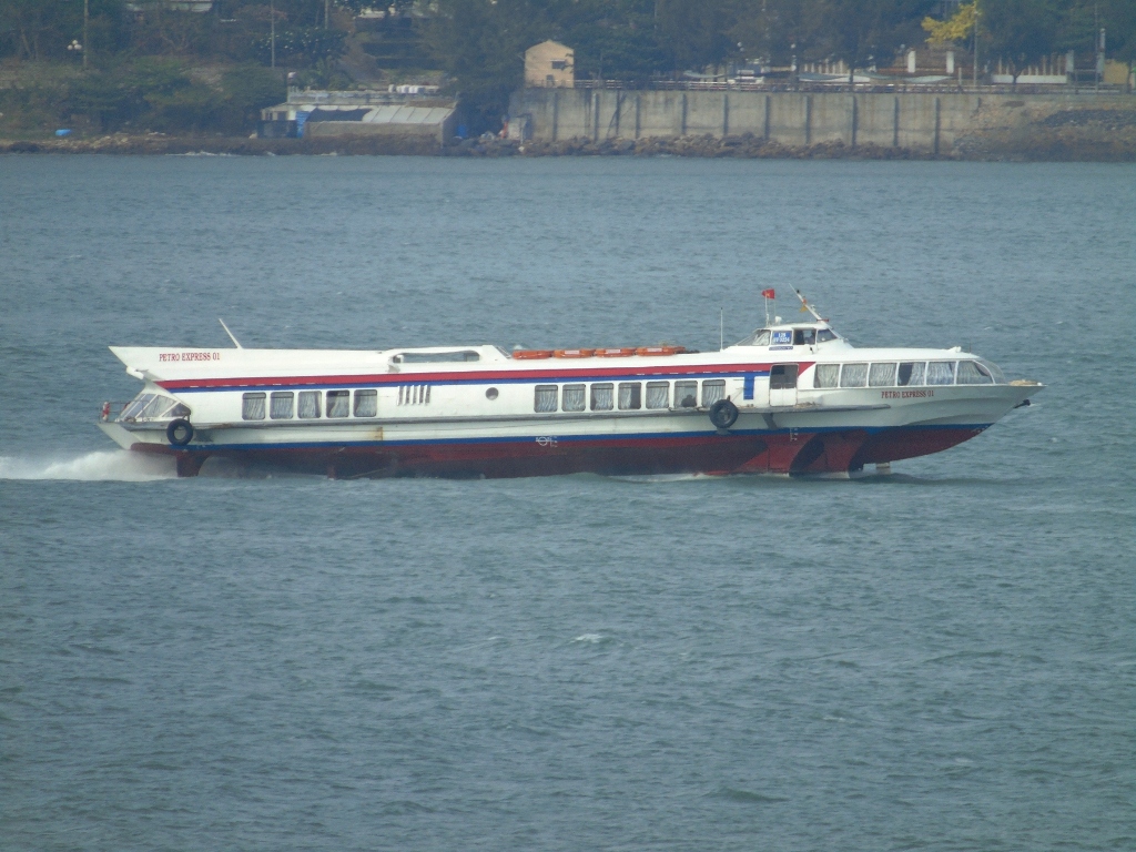 Petro Express 01