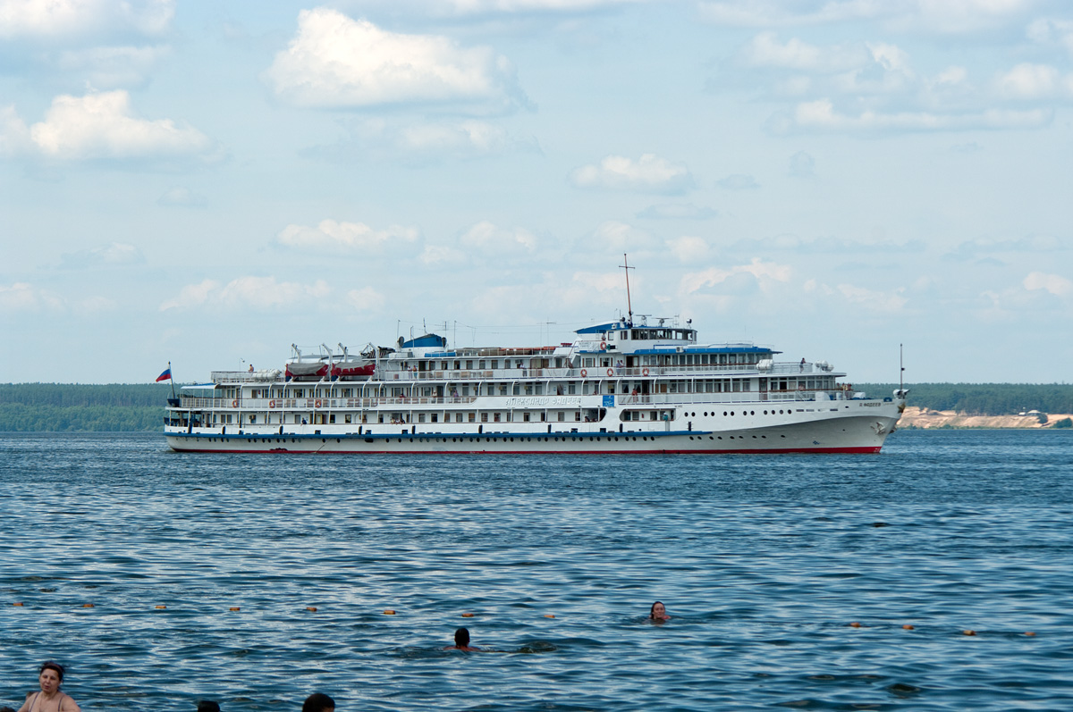 Александр Фадеев