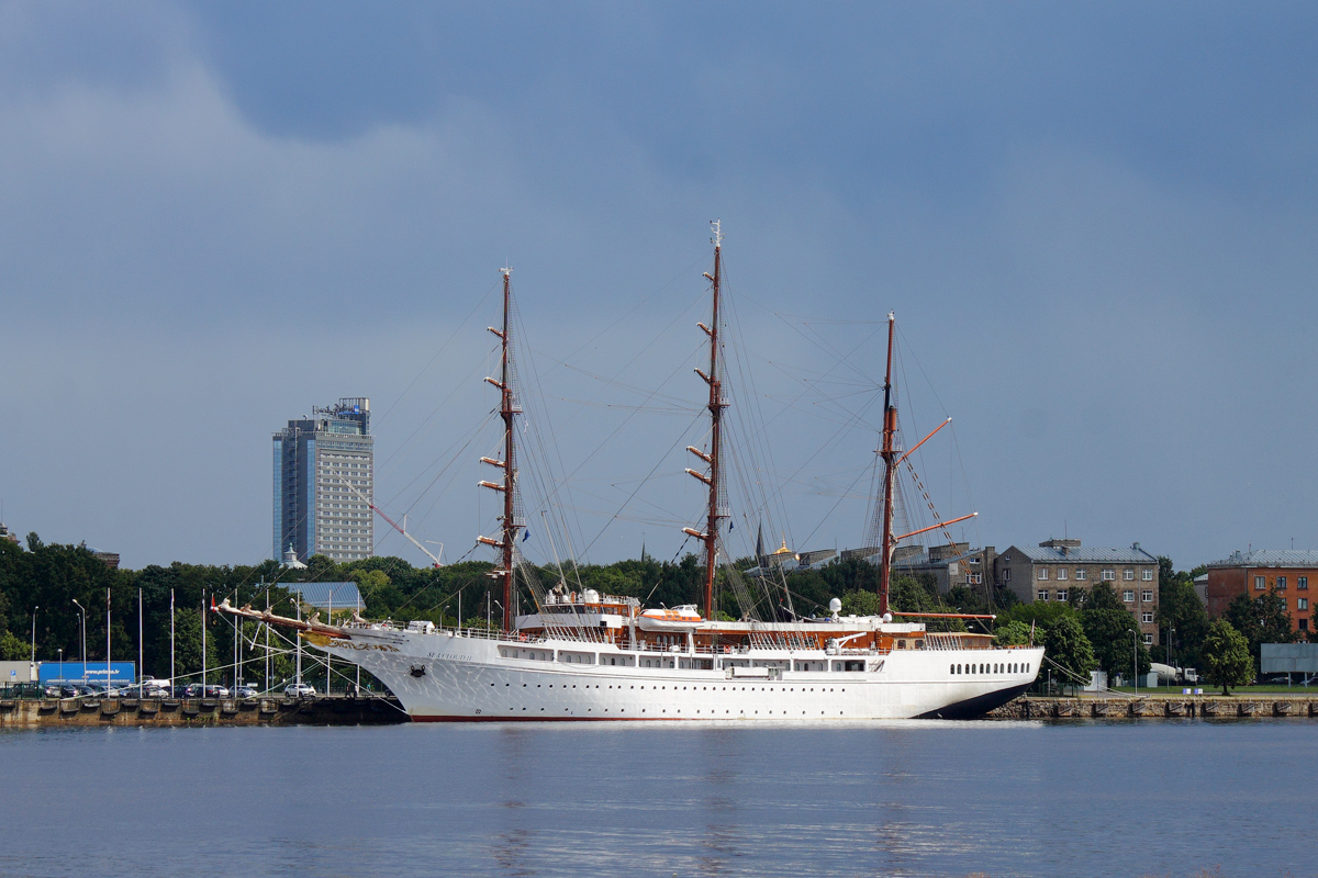 Sea Cloud II