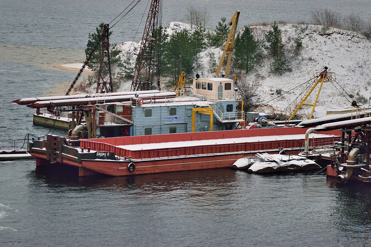 3030, Баржа-8