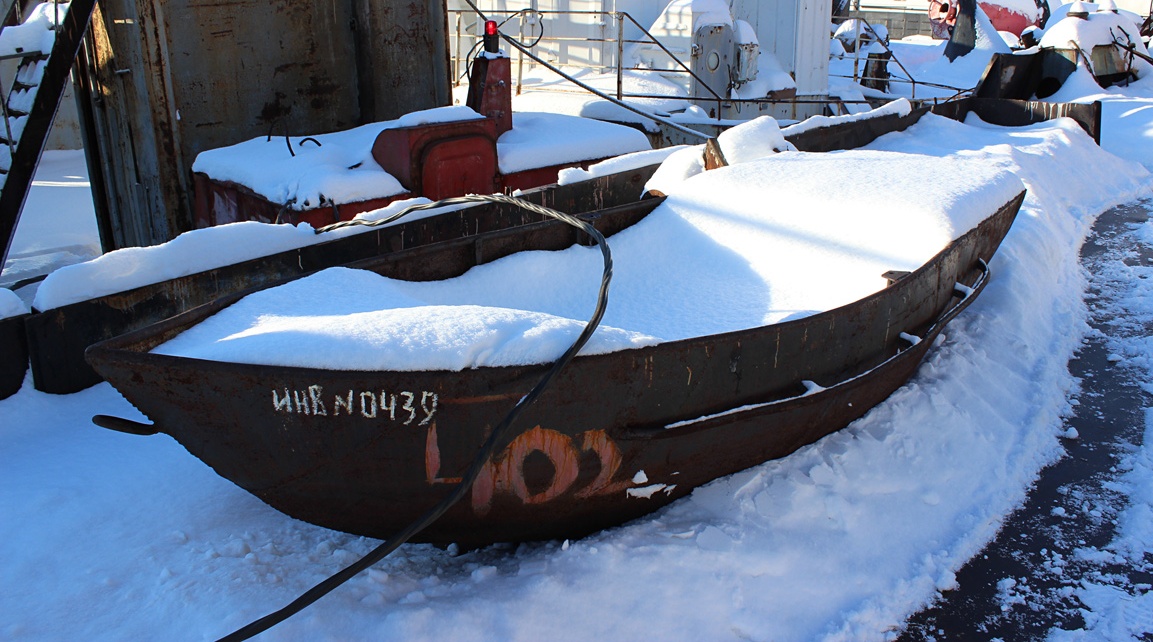 402. Lifeboats