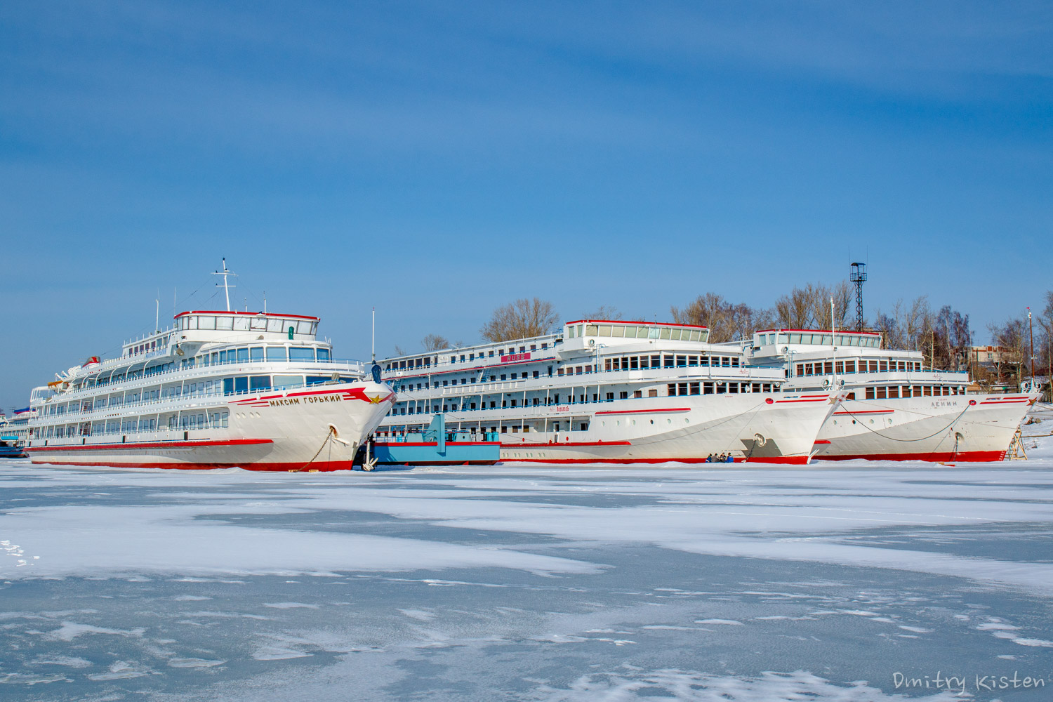 Максим Горький, Русь