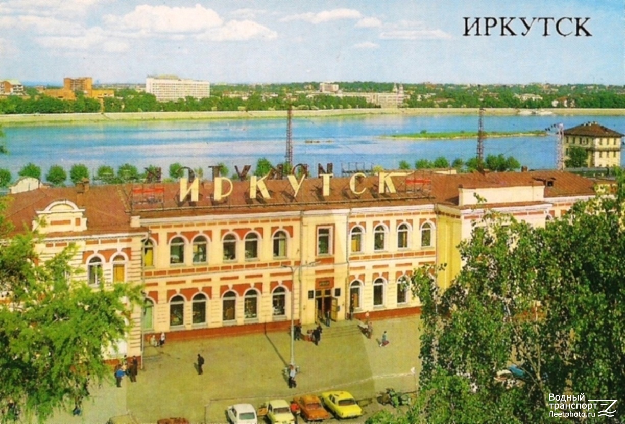 Книги, фотоальбомы и периодические издания