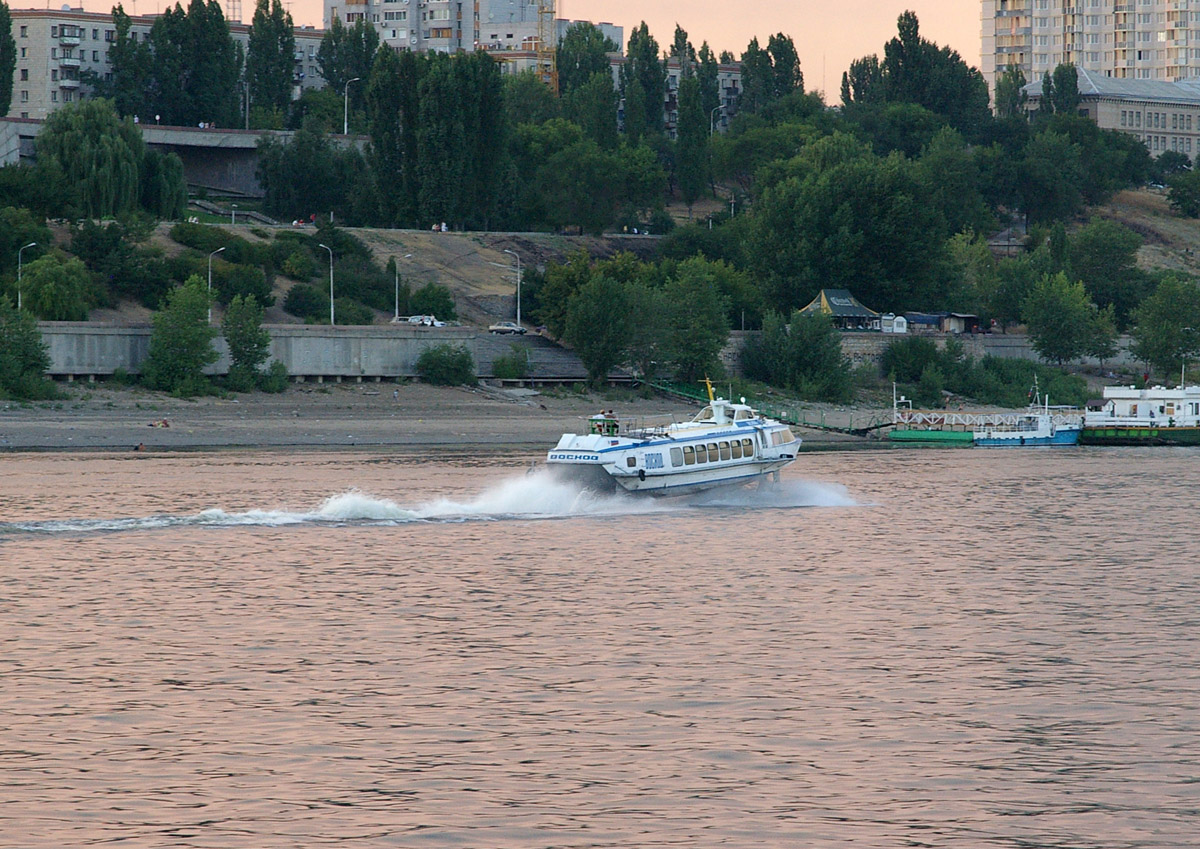 Восход-06
