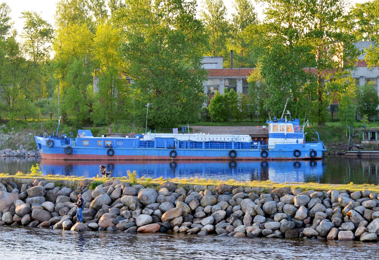 Водолей-1