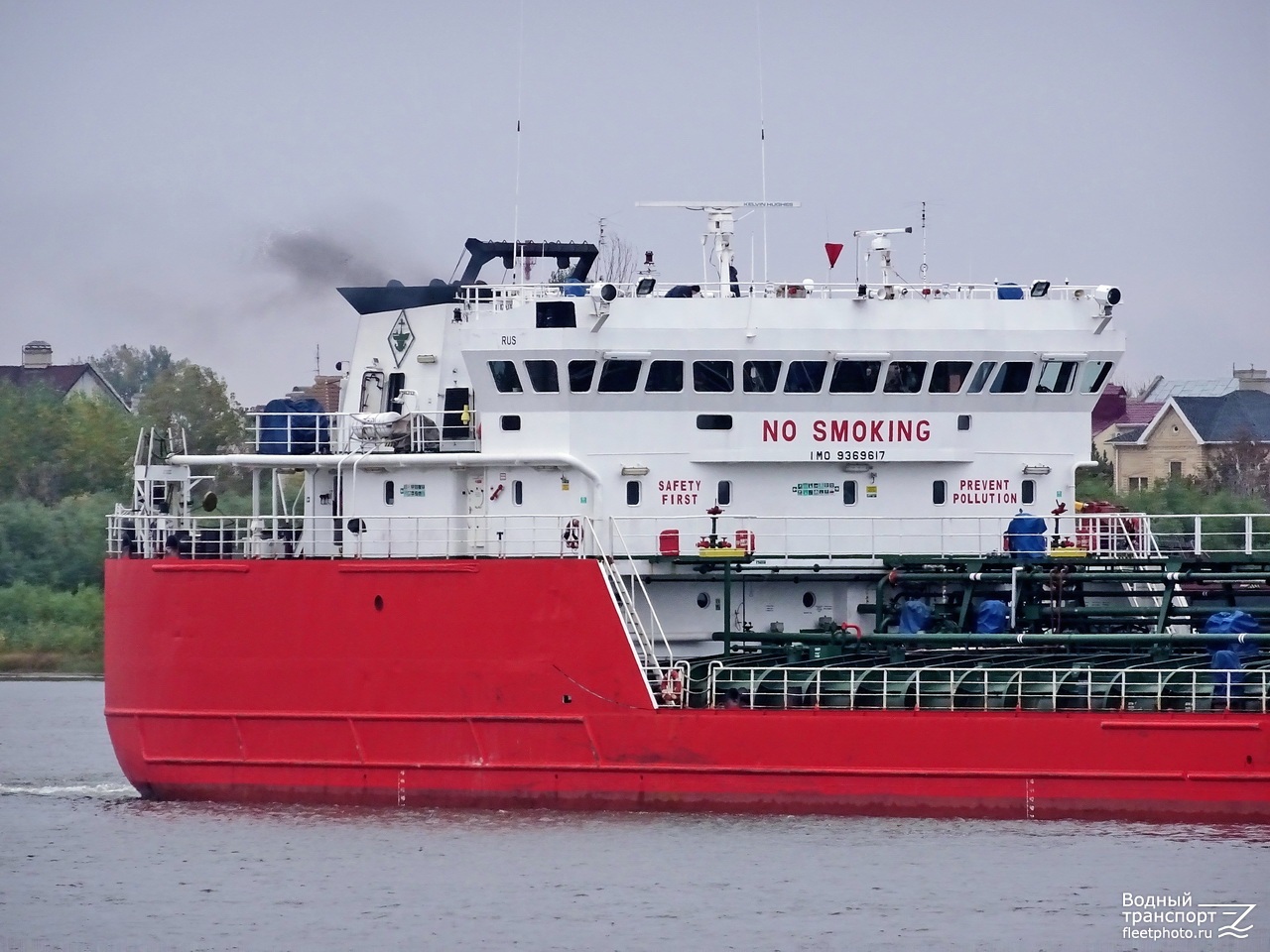 Лянкяран. Vessel superstructures