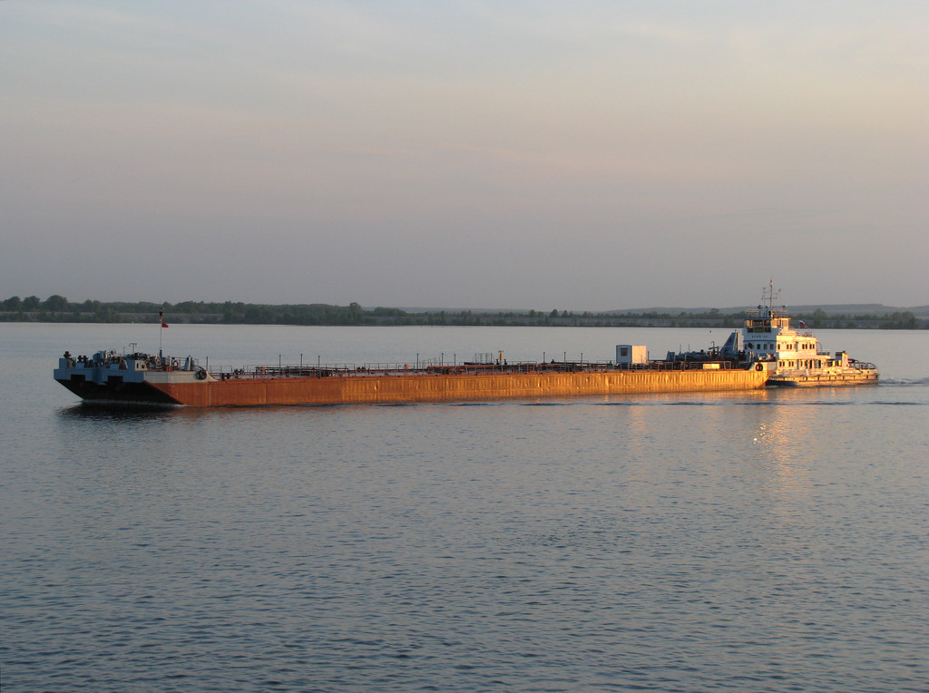 Наливная-2405, Урал-33