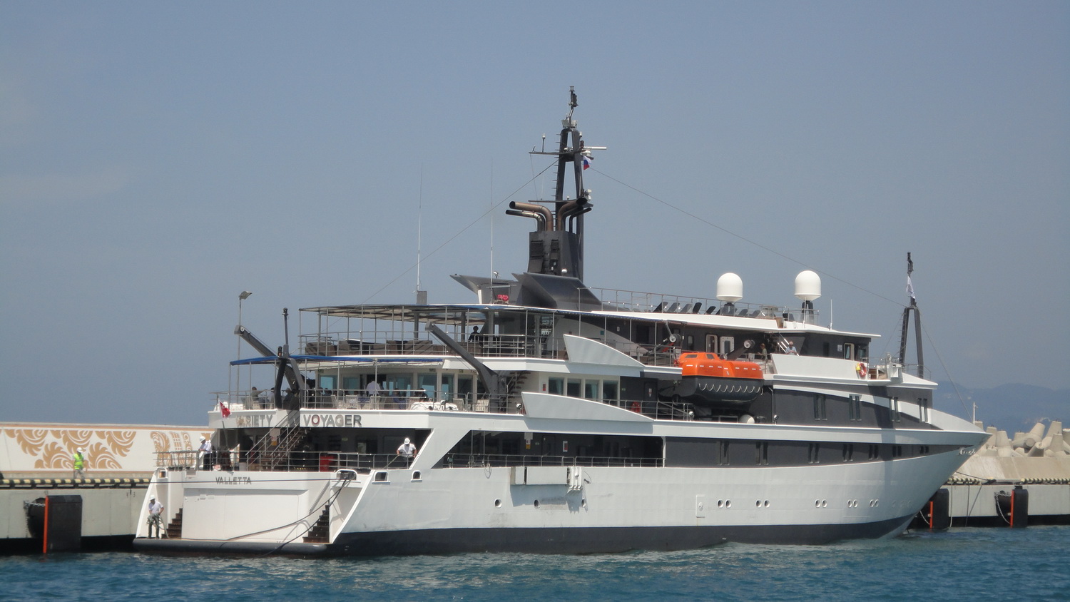 Variety Voyager