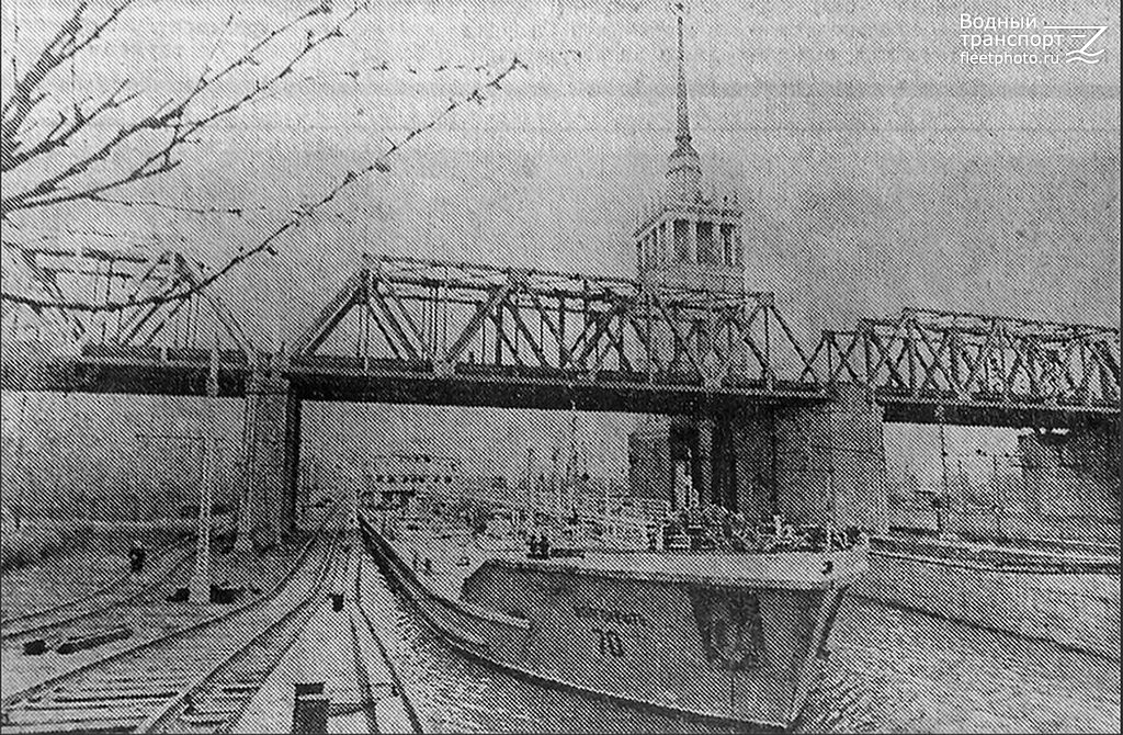 Волгонефть-70. Книги, фотоальбомы и периодические издания