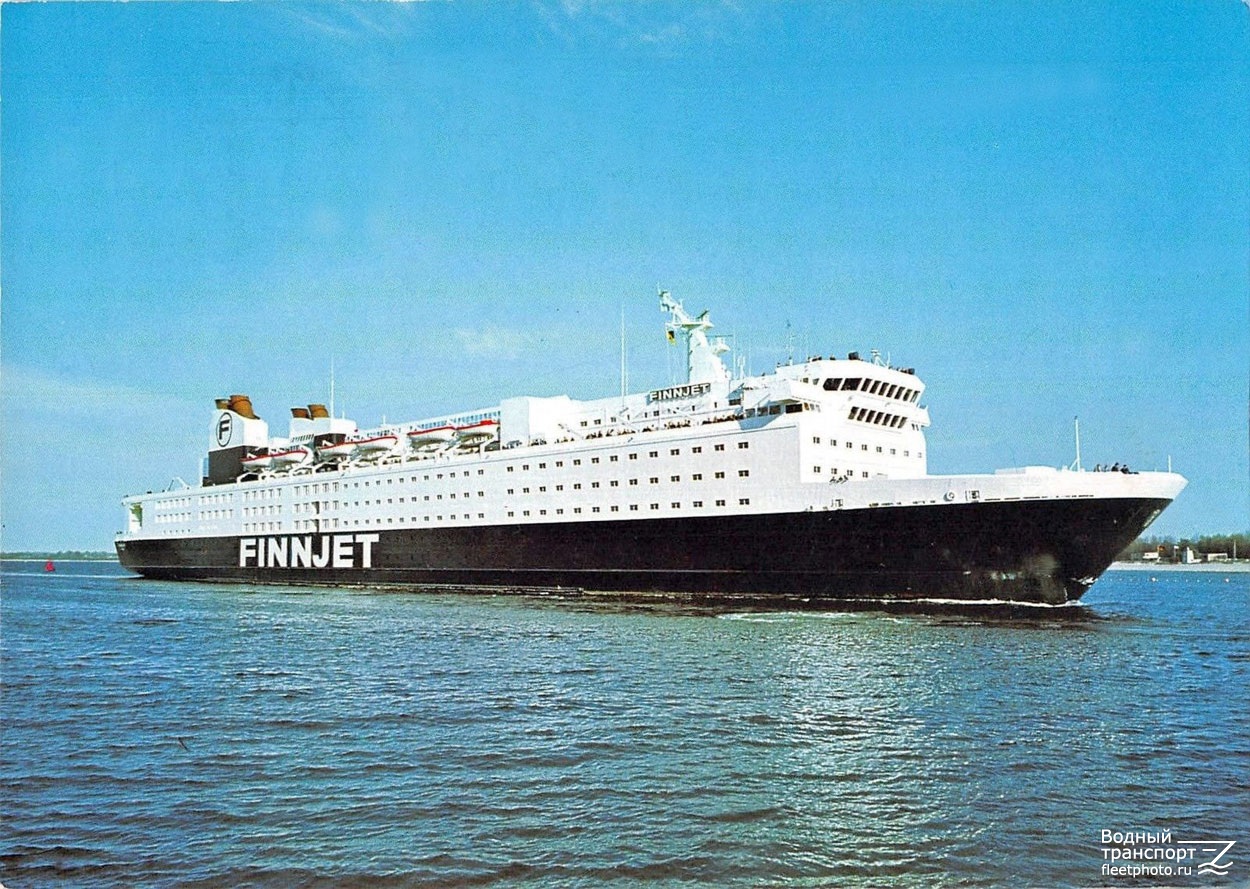 Finnjet. Книги, фотоальбомы и периодические издания