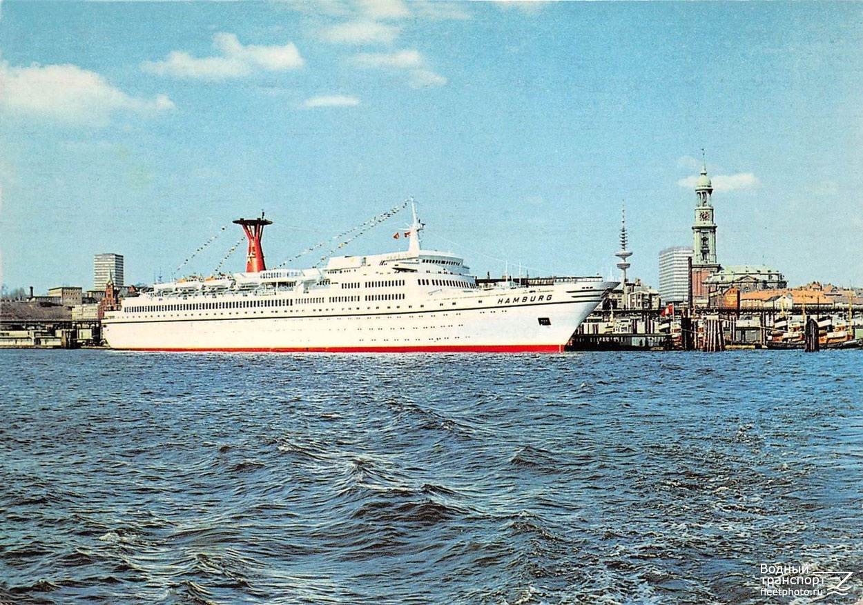 Hamburg. Книги, фотоальбомы и периодические издания