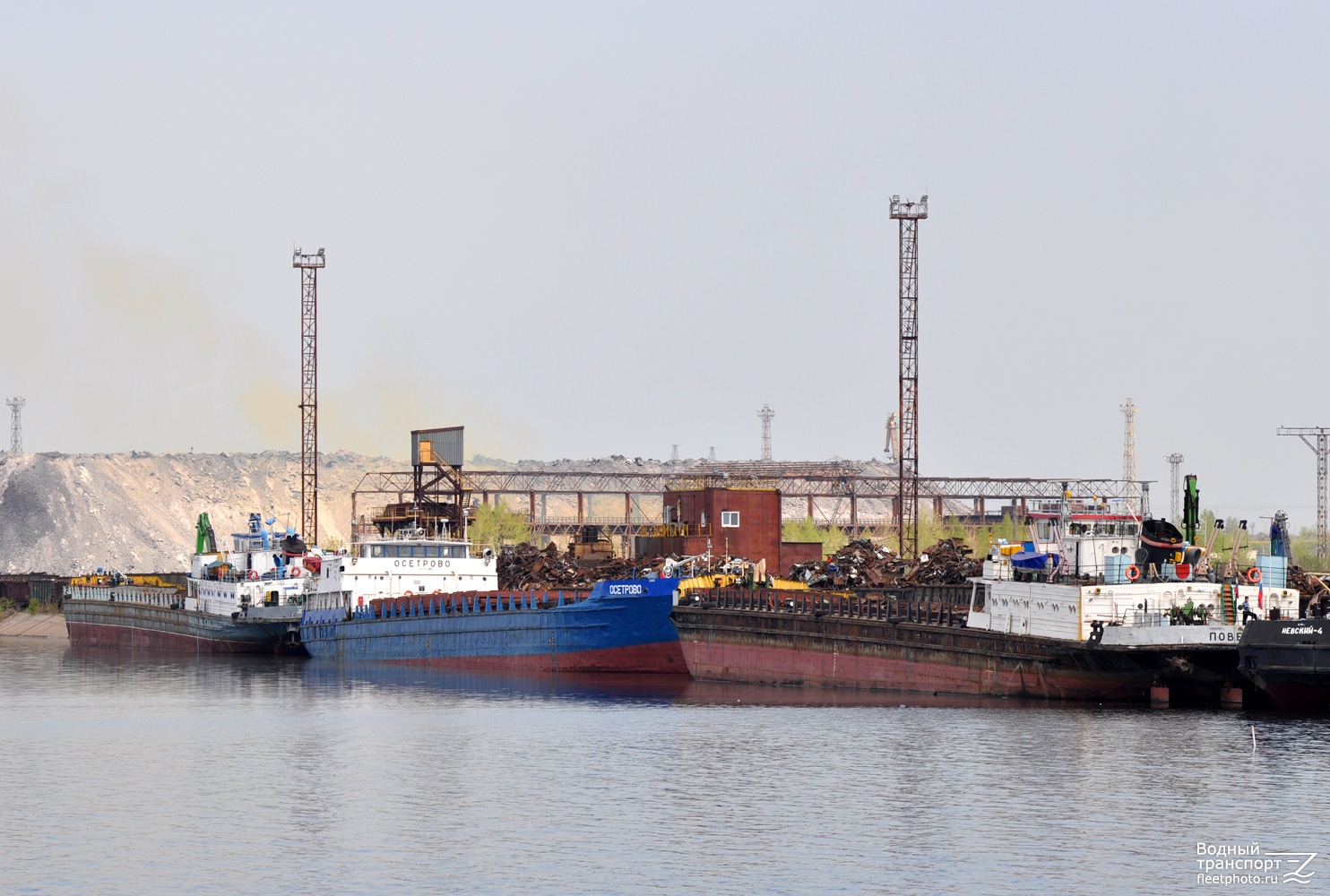 Плёс, Осетрово, Повенец