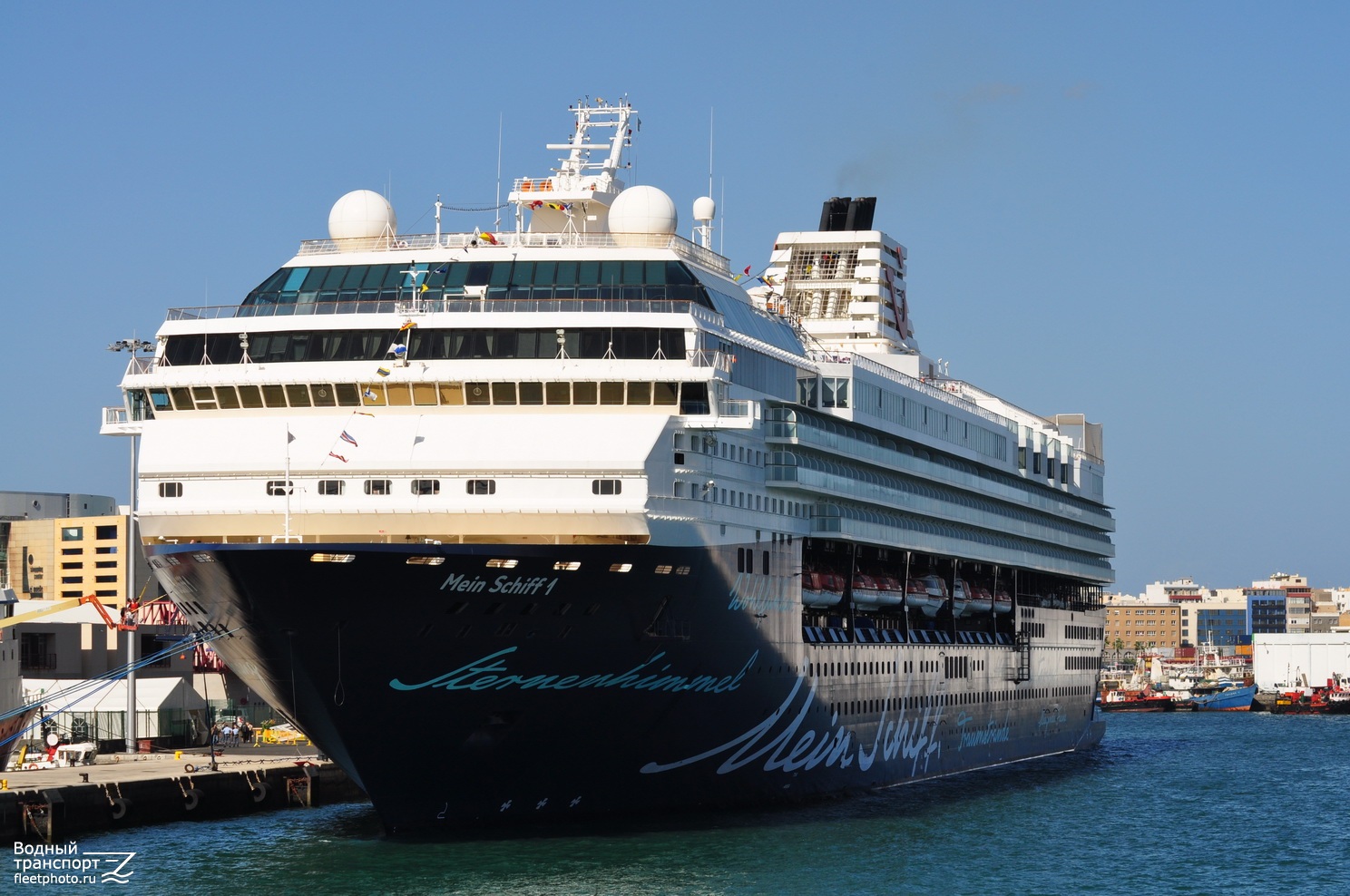 Mein Schiff 1