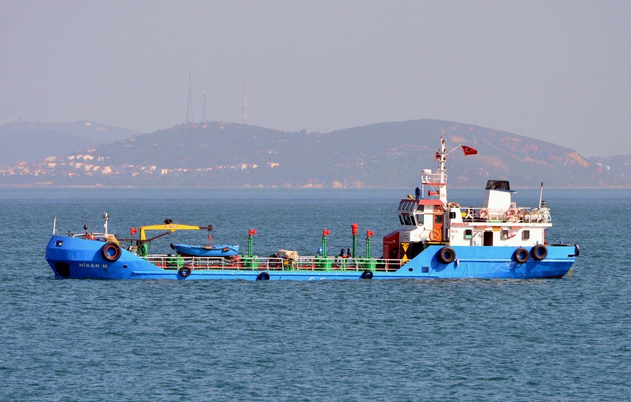 Nisan M