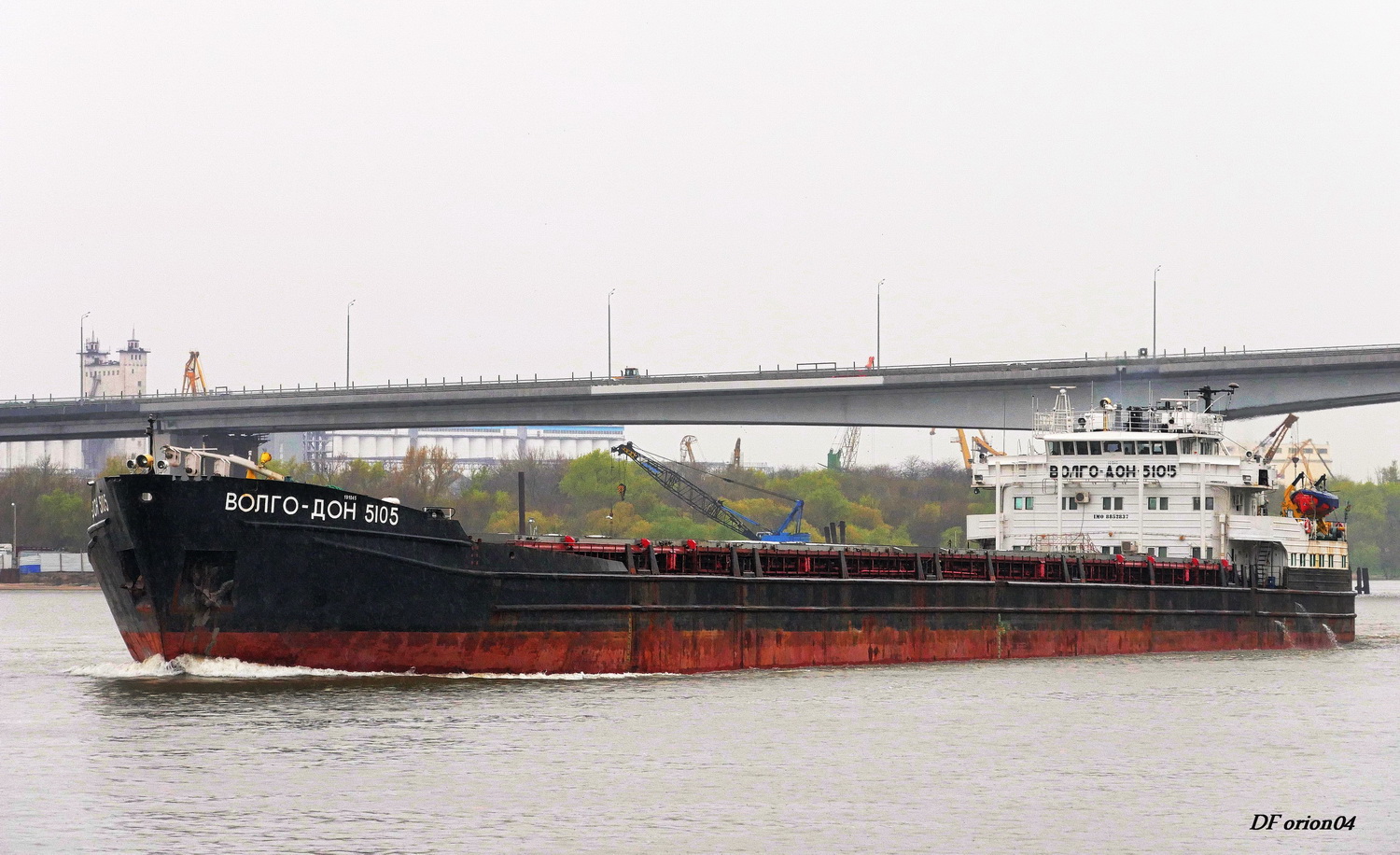 Волго-Дон 5105