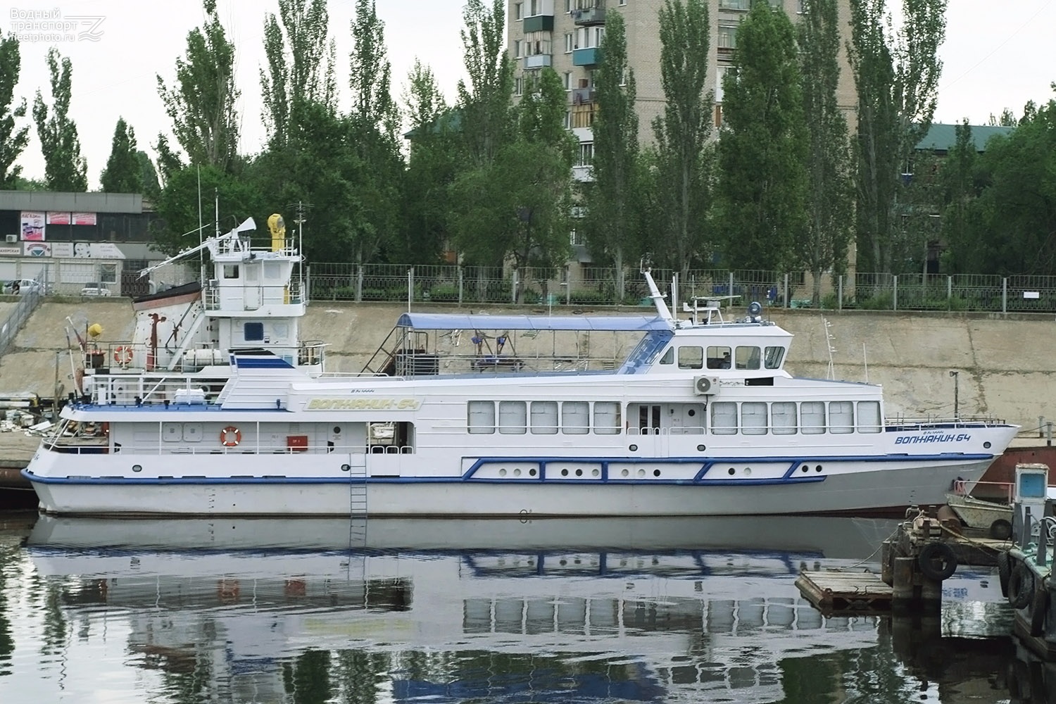 Волжанин-64, Шлюзовой-103