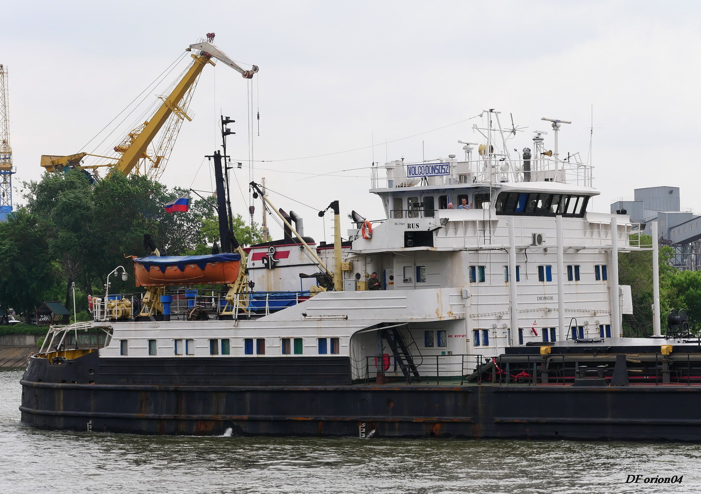 Волго-Дон 5052. Vessel superstructures