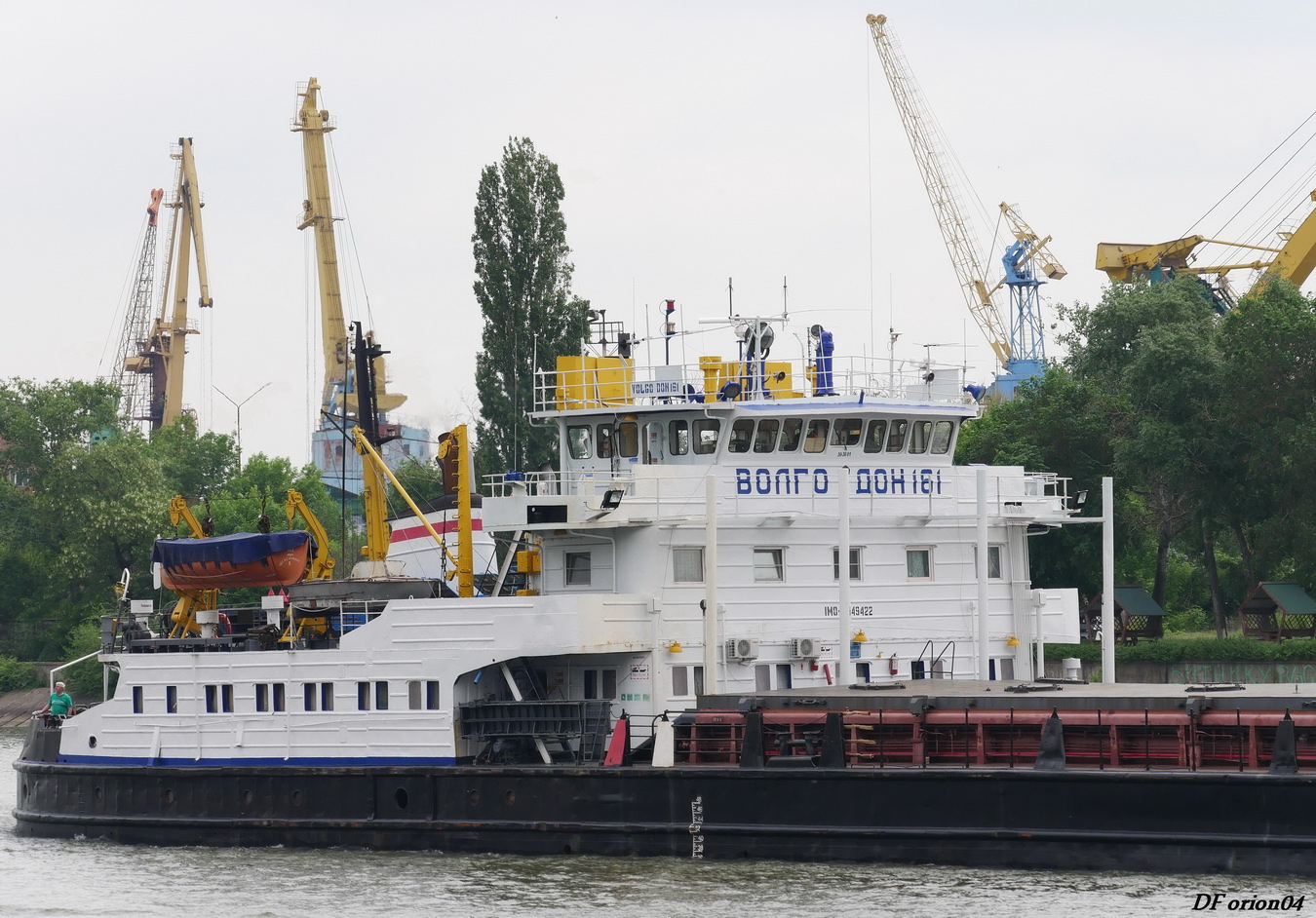 Волго-Дон 161. Vessel superstructures