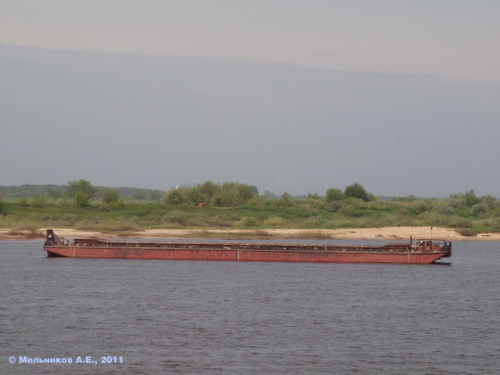 Баржа-8117