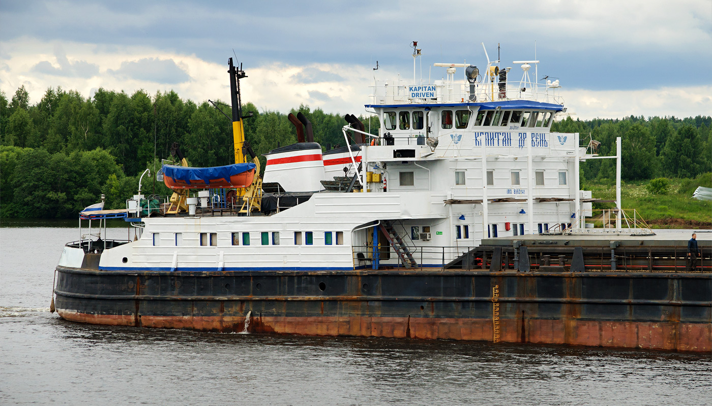 Капитан Дривень. Vessel superstructures