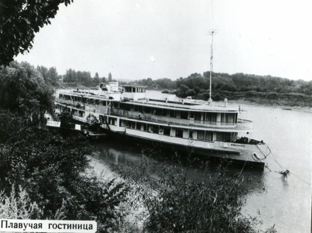 Юрий Крымов. Книги, фотоальбомы и периодические издания