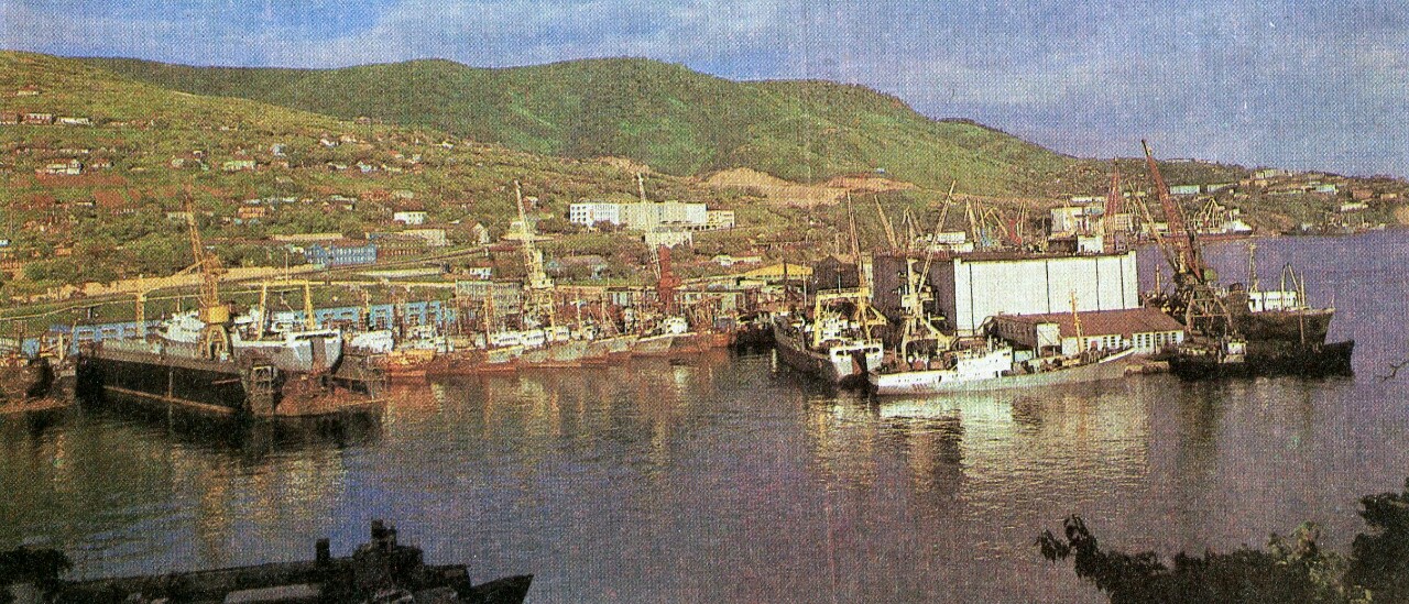 Unidentified ships, Книги, фотоальбомы и периодические издания