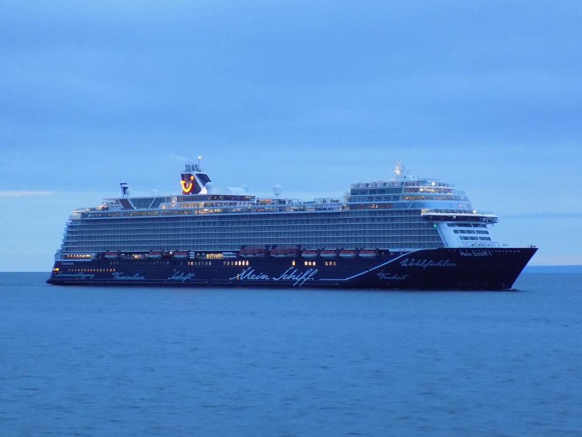 Mein Schiff 1