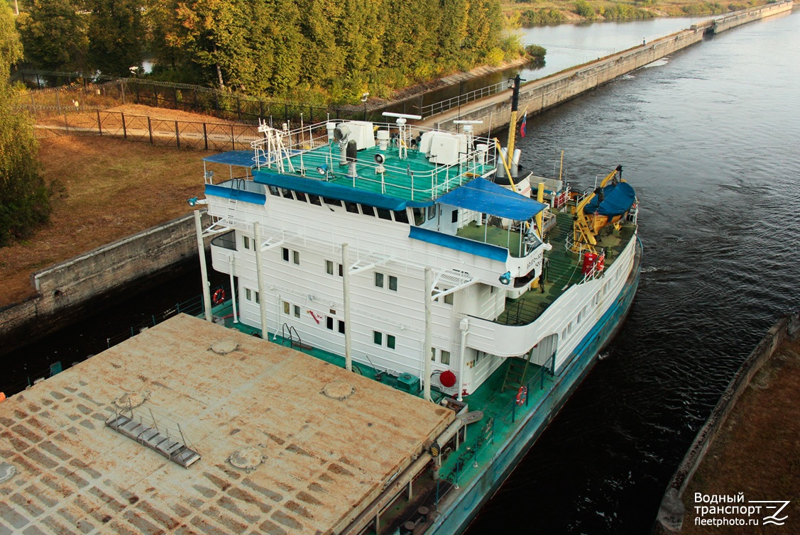 Волго-Дон 5069. Vessel superstructures