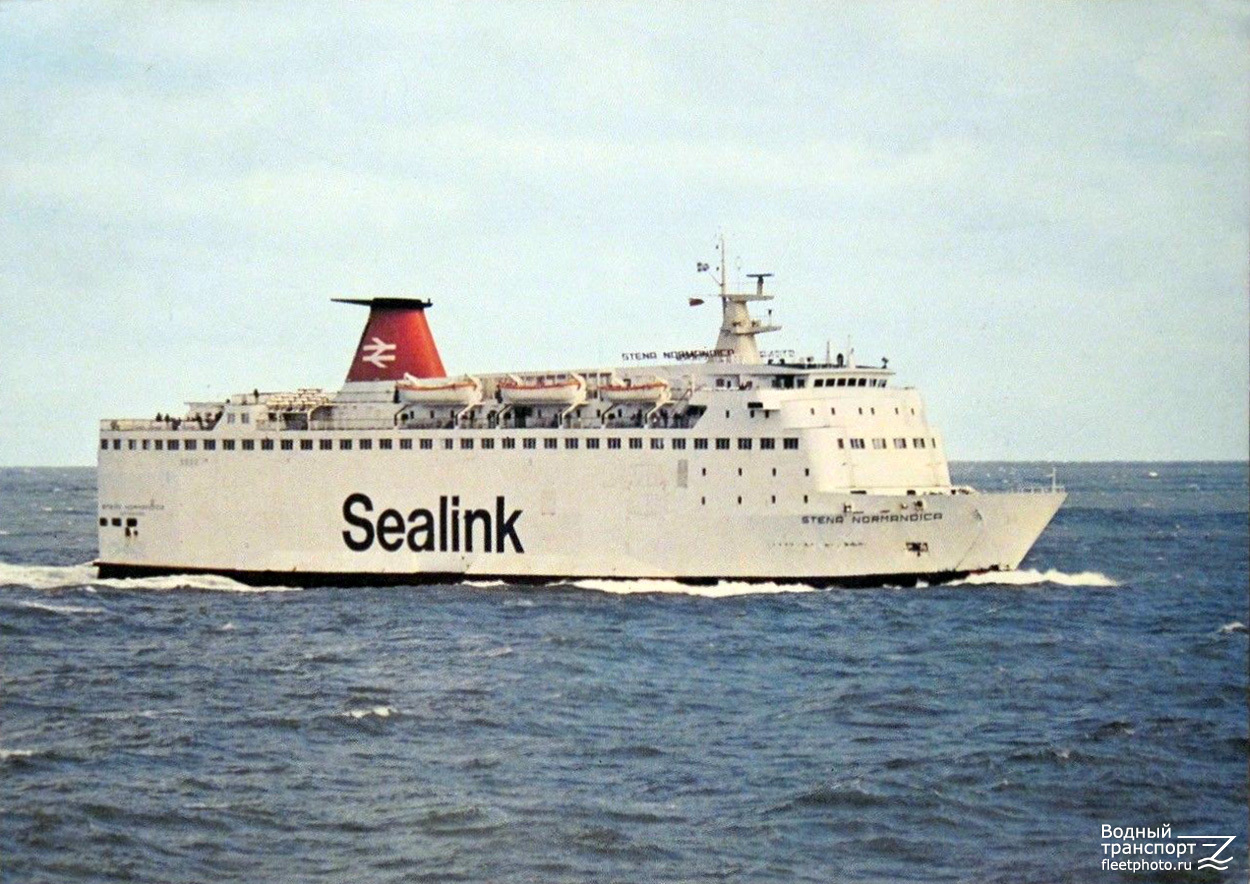 Stena Normandica. Книги, фотоальбомы и периодические издания