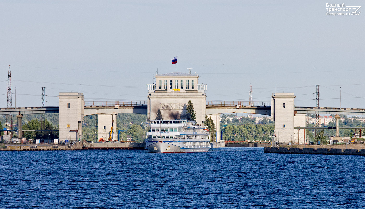 Городецкий гидроузел (шлюзы №№ 13/14 и 15/16)