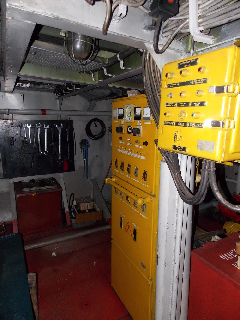 ШС-16. Engine Rooms