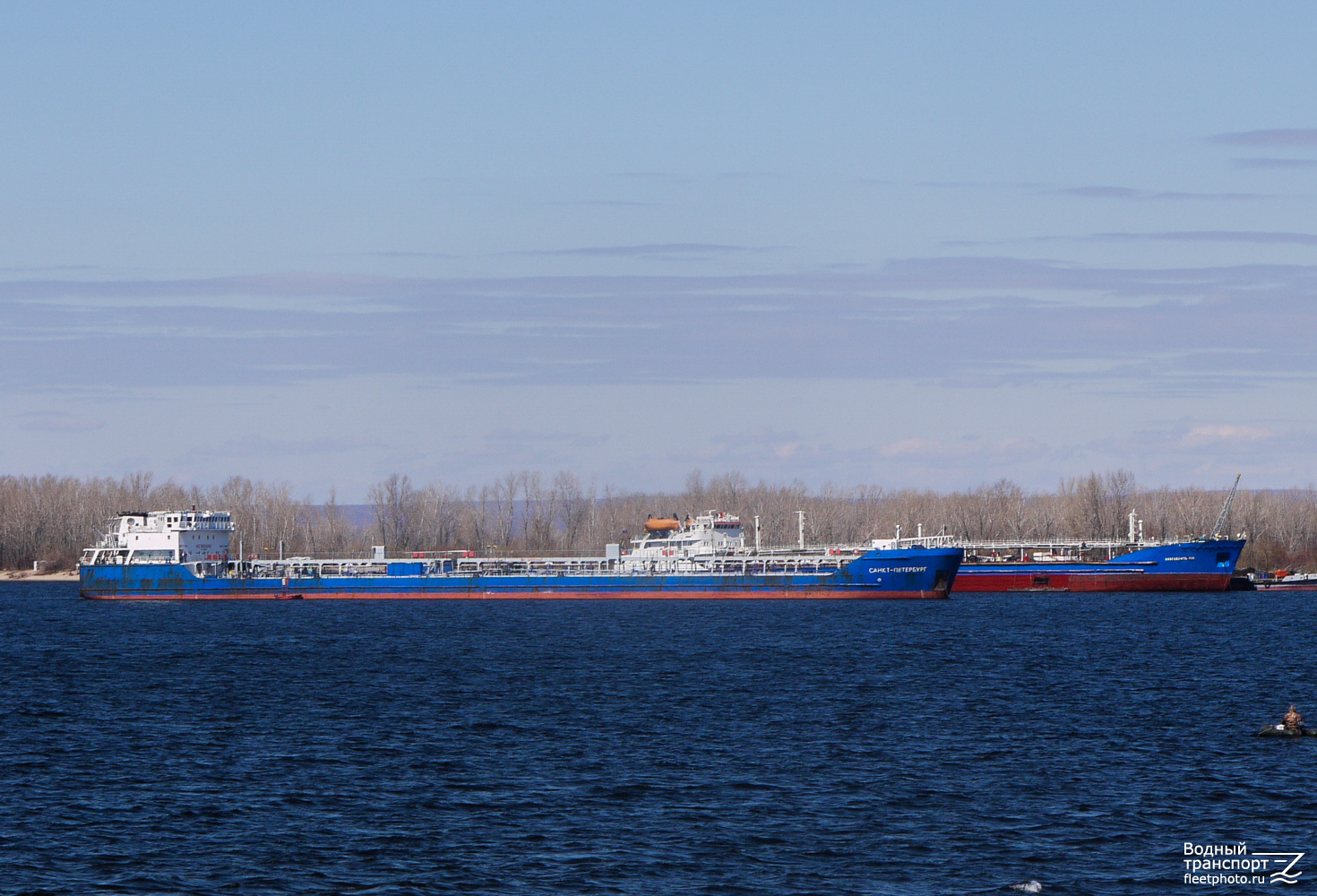 Санкт-Петербург, Волгонефть-115