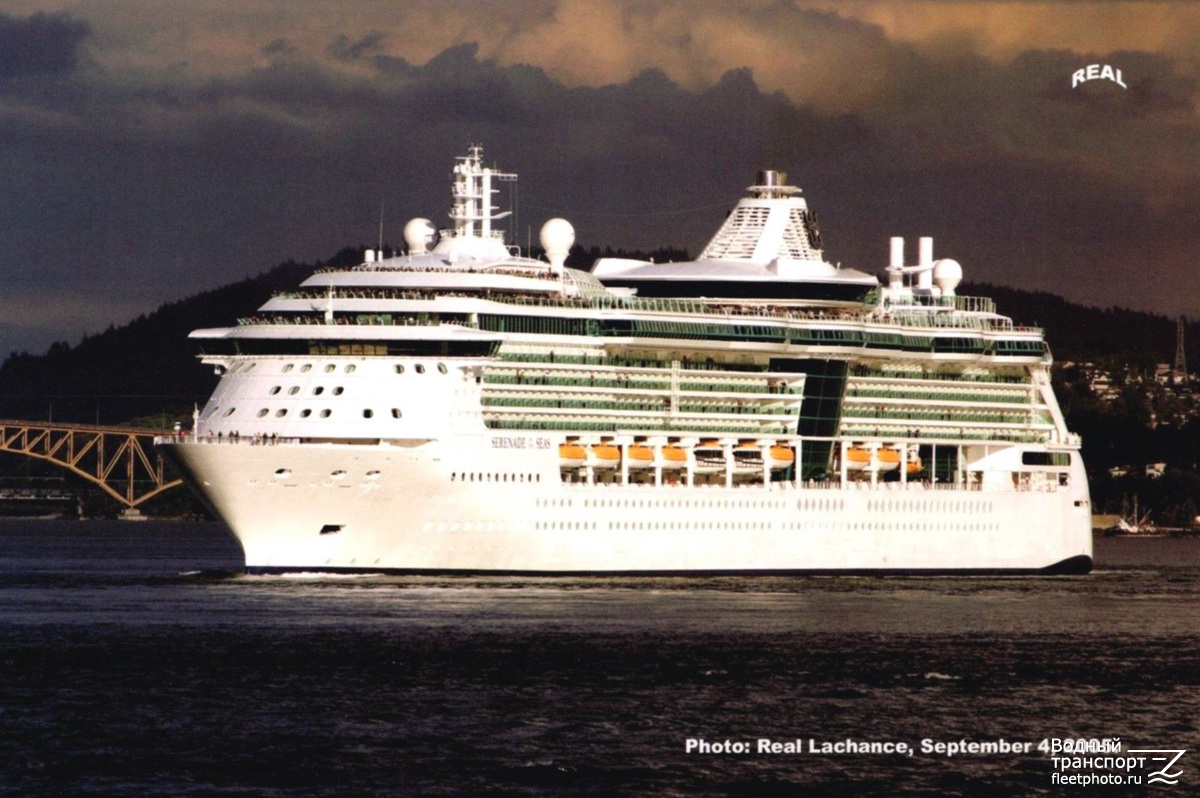 Serenade of the Seas. Книги, фотоальбомы и периодические издания