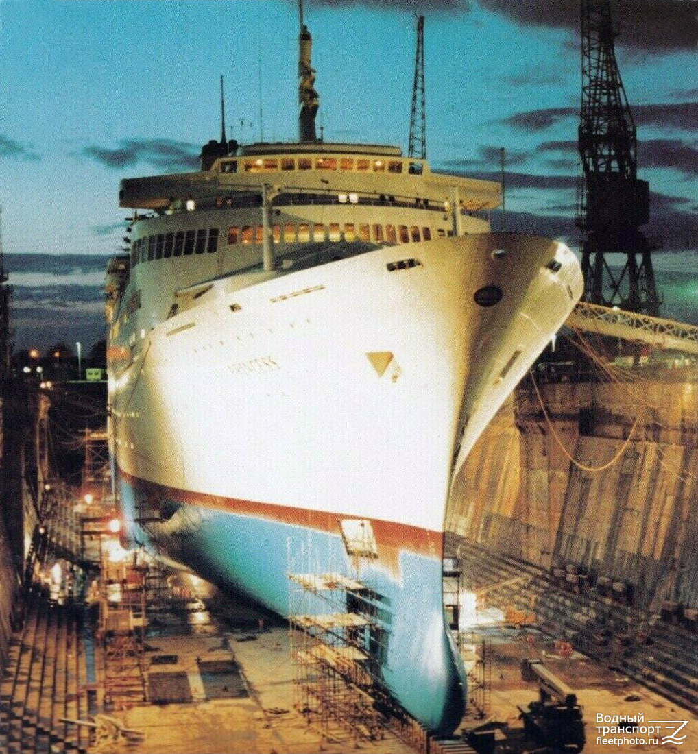 Sea Princess. Книги, фотоальбомы и периодические издания