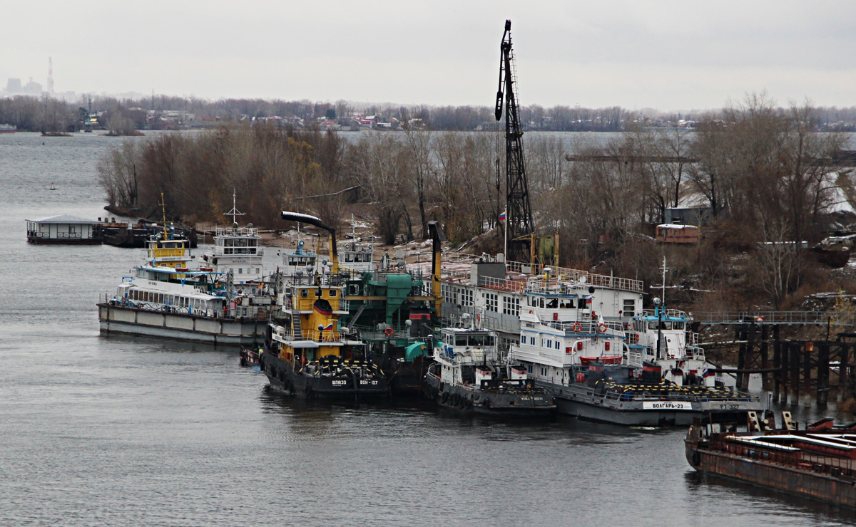 Ириша, Шлюзовой-145, Урал-28, Шлюзовой-107, РТ-322, РТ-319, Рейдовый-39, Волгарь-23, Плавмастерская-624, РТ-327